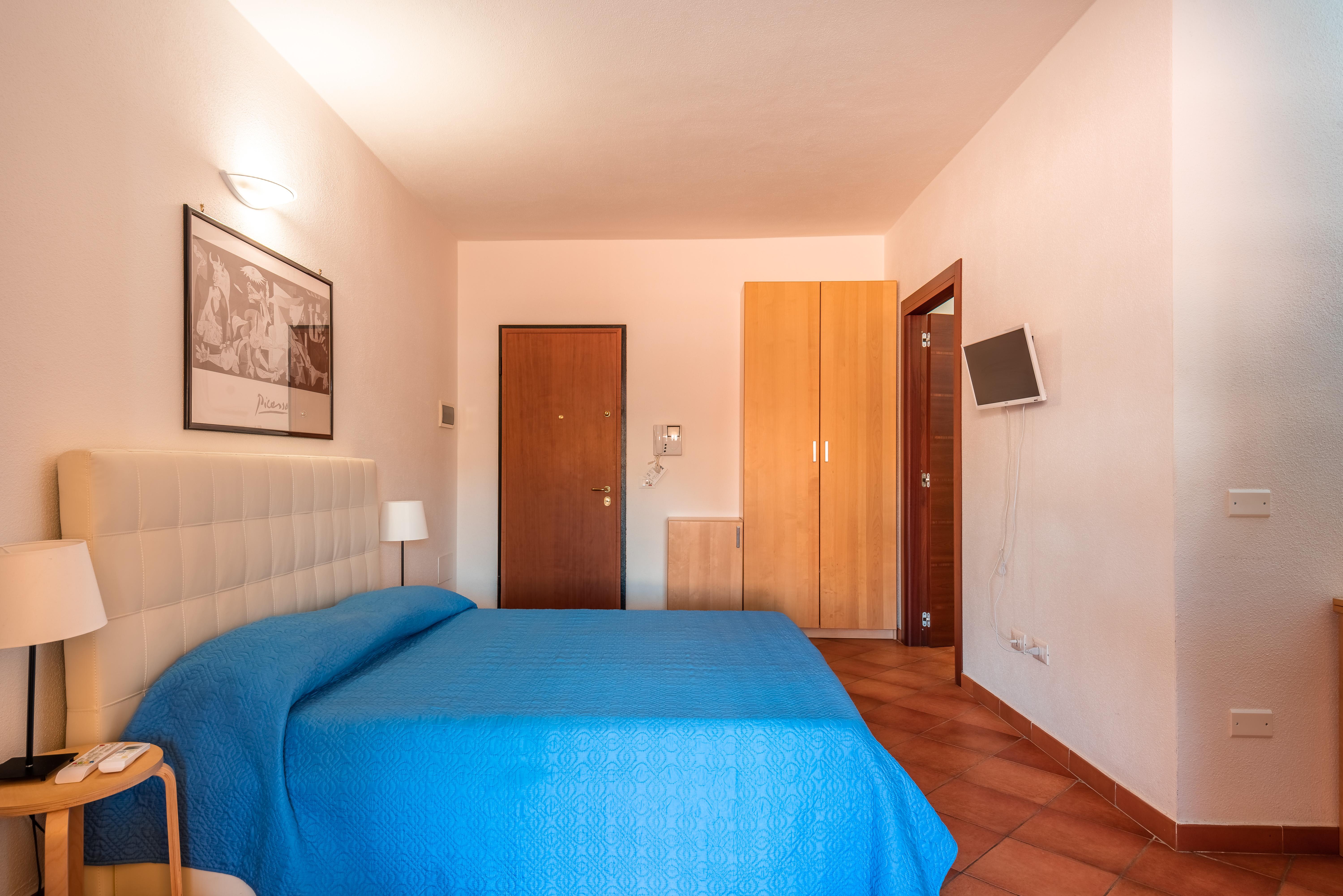 Cristal Blu Aparthotel Santa Teresa Gallura Exteriör bild