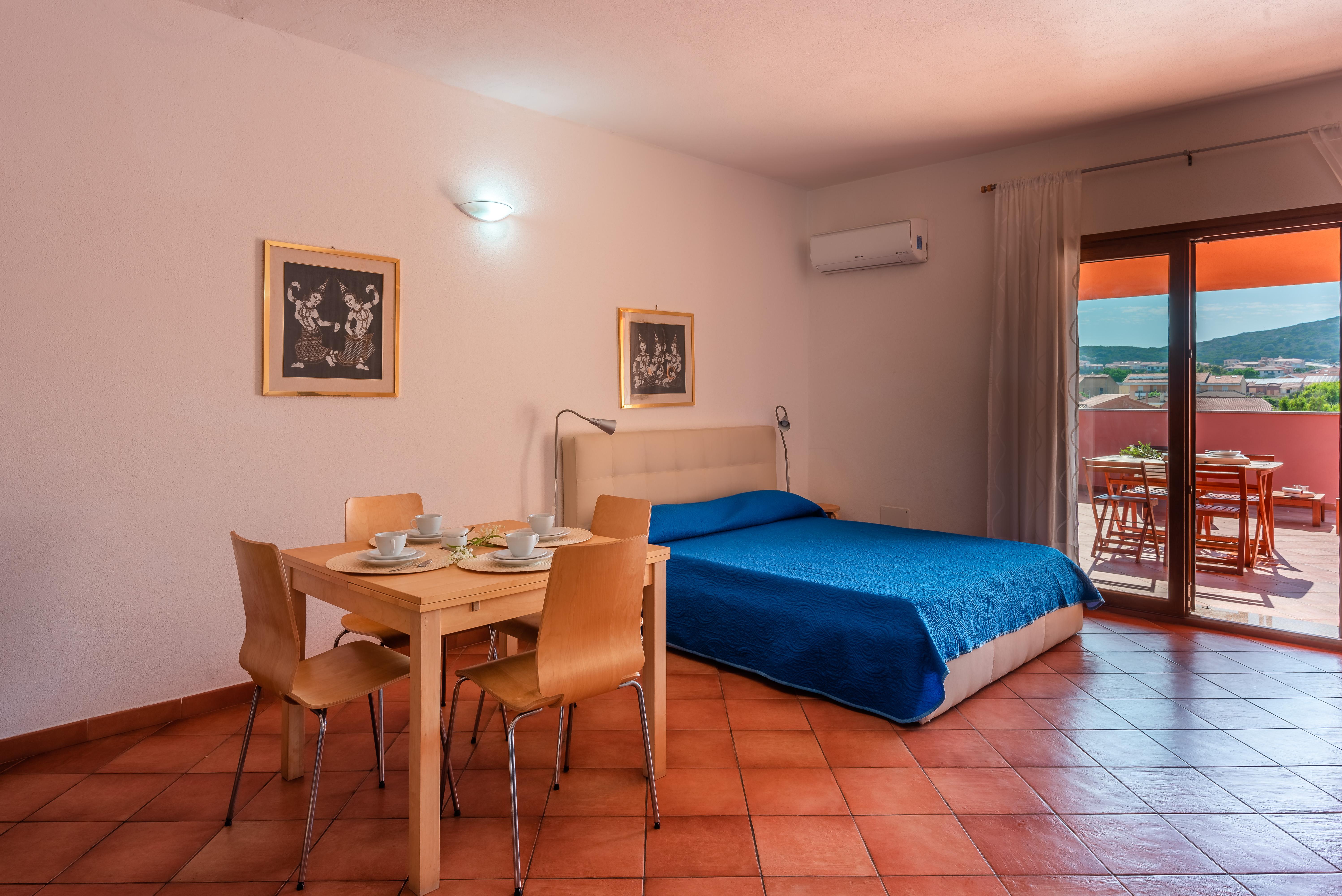 Cristal Blu Aparthotel Santa Teresa Gallura Exteriör bild
