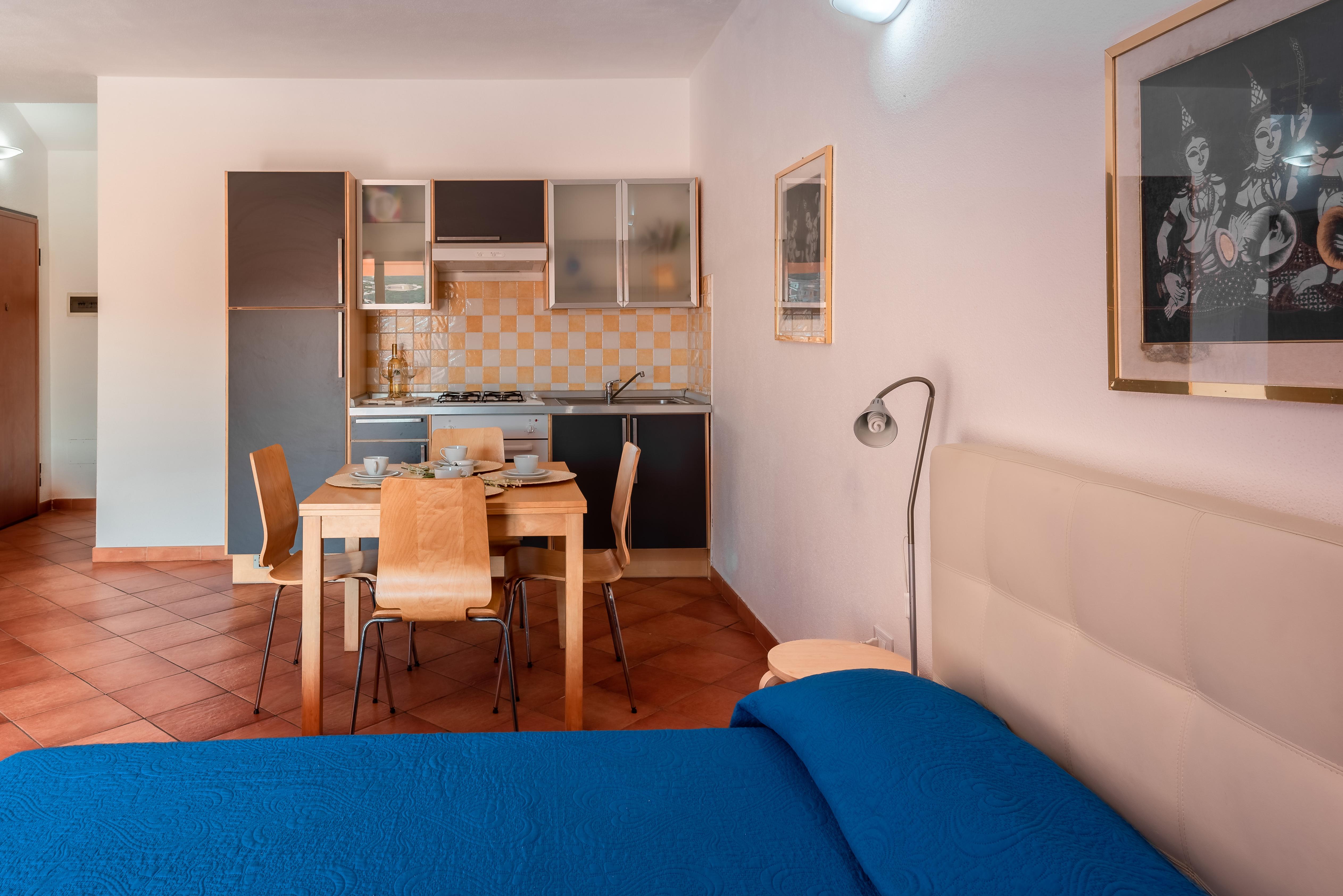 Cristal Blu Aparthotel Santa Teresa Gallura Exteriör bild