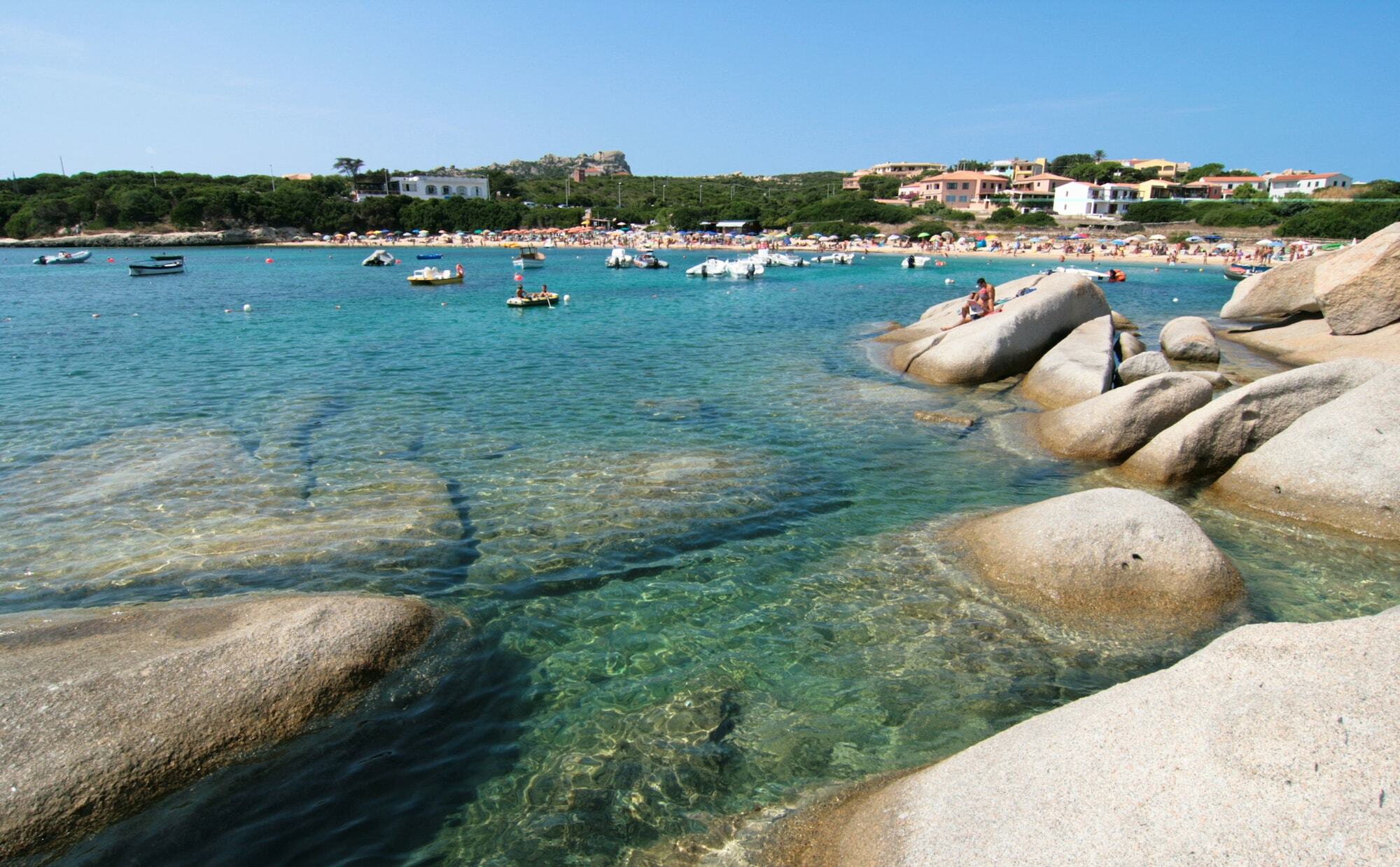 Cristal Blu Aparthotel Santa Teresa Gallura Exteriör bild